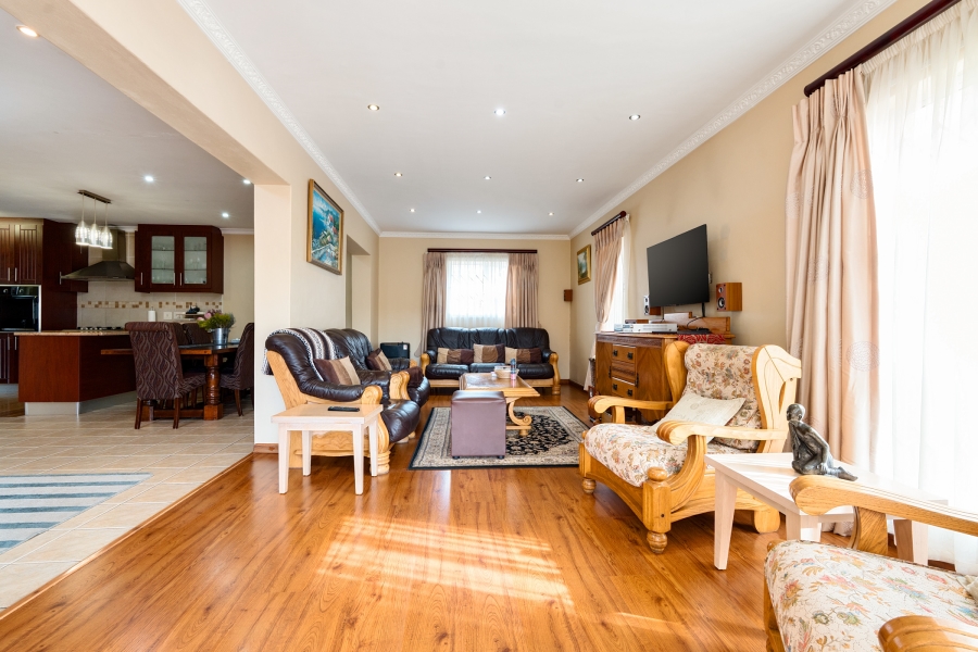 3 Bedroom Property for Sale in Century City Western Cape